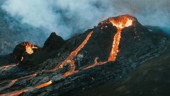 İzlanda olağanüstü hal ilan etti: Volkanik patlama korkusuyla tahliye kararı