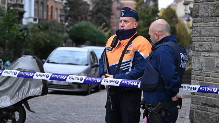 Belçika’da 30’a yakın okulda bomba ihbarı nedeniyle eğitime bir gün ara verildi