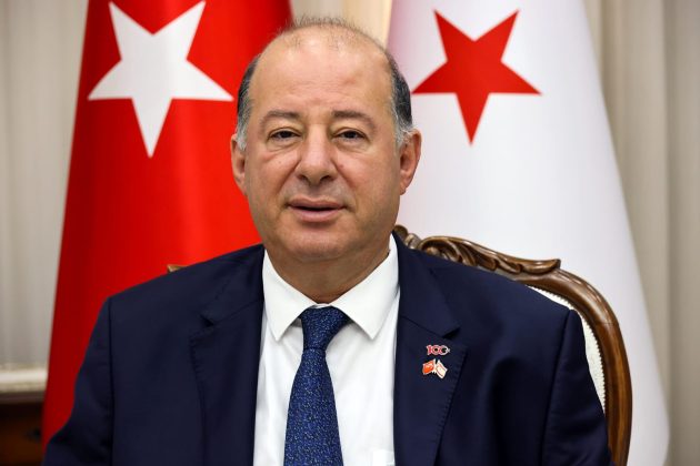 Sağlık Bakanı Dinçyürek Salih Miroğlu ve Özker Özgür anısına mesaj yayımladı