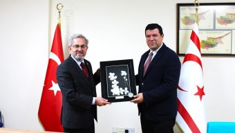 DAÜ Rektörü Kılıç ile Ankara Üniversitesi Rektörü Ünüvar bir araya geldi