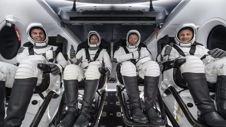 Ax-3 ekibine Uluslararası Astronot Sembolizm Rozeti takdim edildi