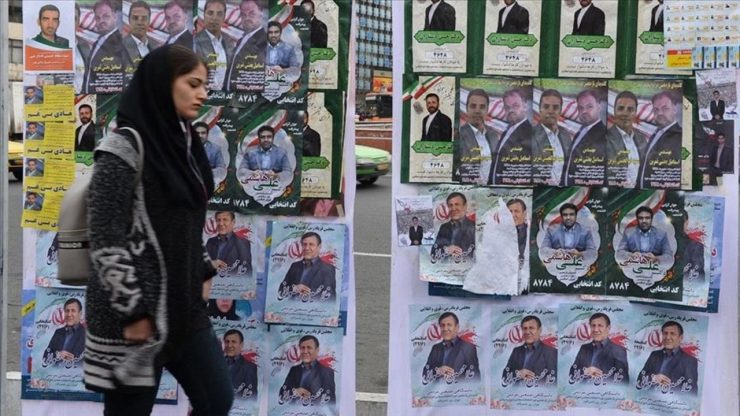 İran’da reformistler genel seçimlere katılmayacaklarını duyurdu