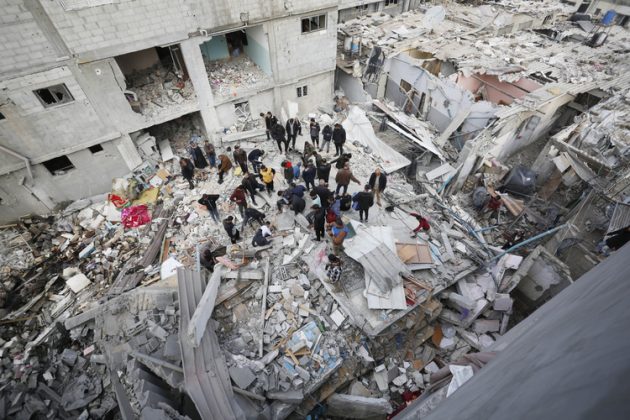 İsrail’in Gazze saldırılarında öldürülen Filistinlilerin sayısı 26 bin 422’ye yükseldi