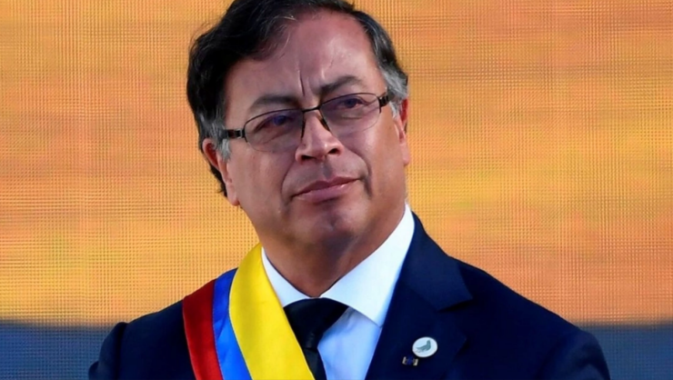 Kolombiya Cumhurbaşkanı Petro: “İnsanlığın zaferi, İsrail’in yaptığı soykırımı durdurmalı”