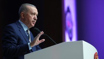 TC Cumhurbaşkanı Erdoğan: “Türkiye Cumhuriyeti ihaneti ve terörü kimsenin yanına kar bırakmaz”