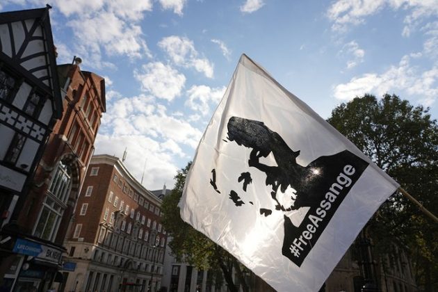 Avustralya Başbakanı Albanese, Assange’ın ülkesine iadesiyle ilgili önergeyi destekledi