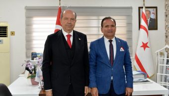 Cumhurbaşkanı Tatar Yeniboğaziçi Belediyesi’ni ziyaret etti