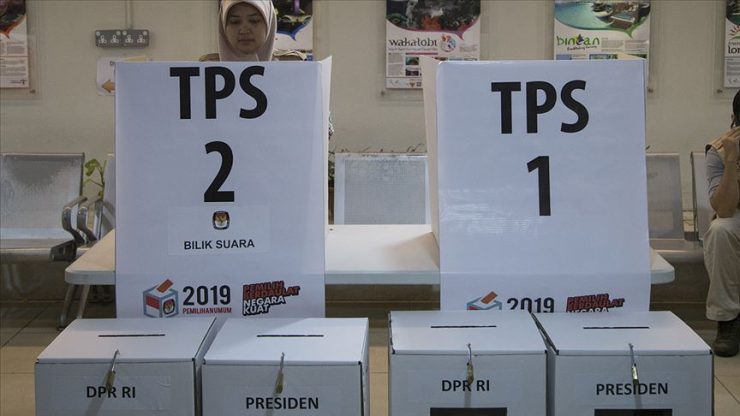 Endonezya, yarın yeni devlet başkanını seçecek