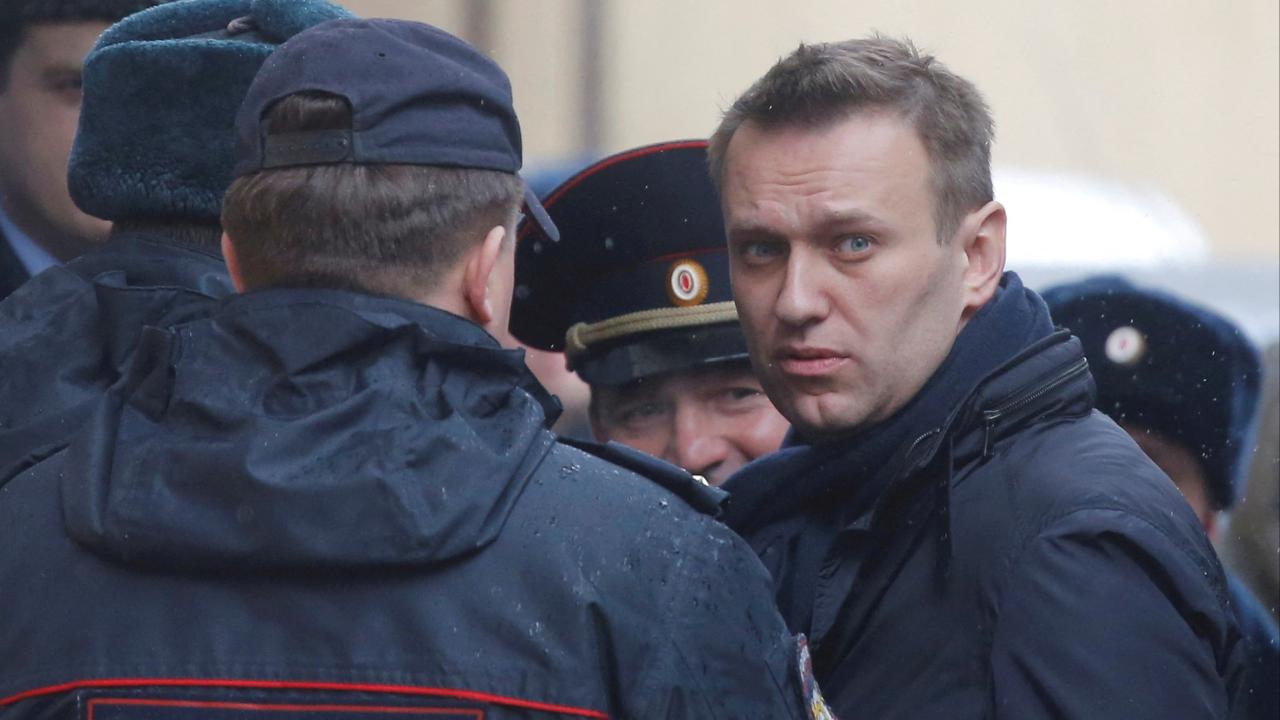 İngiltere’den Rus muhalif Navalnıy’ın öldüğü cezaevi yöneticilerine yaptırım kararı