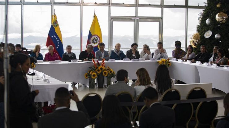 Kolombiya’da hükümet ve ELN, müzakerelere Venezuela’da devam edecek