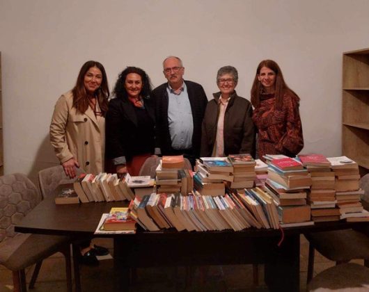Kütüphaneciler Derneği, Fikret Demirağ Kütüphanesi’ne kitap bağışında bulundu