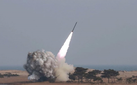 Güney Kore ve Japonya, Kuzey Kore’nin balistik füze fırlattığını duyurdu