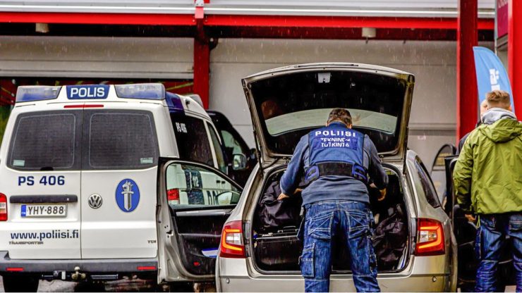 Finlandiya’nın Vantaa kentinde bir okulda silahlı saldırı düzenlendi