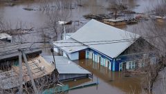 Rusya’daki sellerde 15 binden fazla ev sular altında kaldı