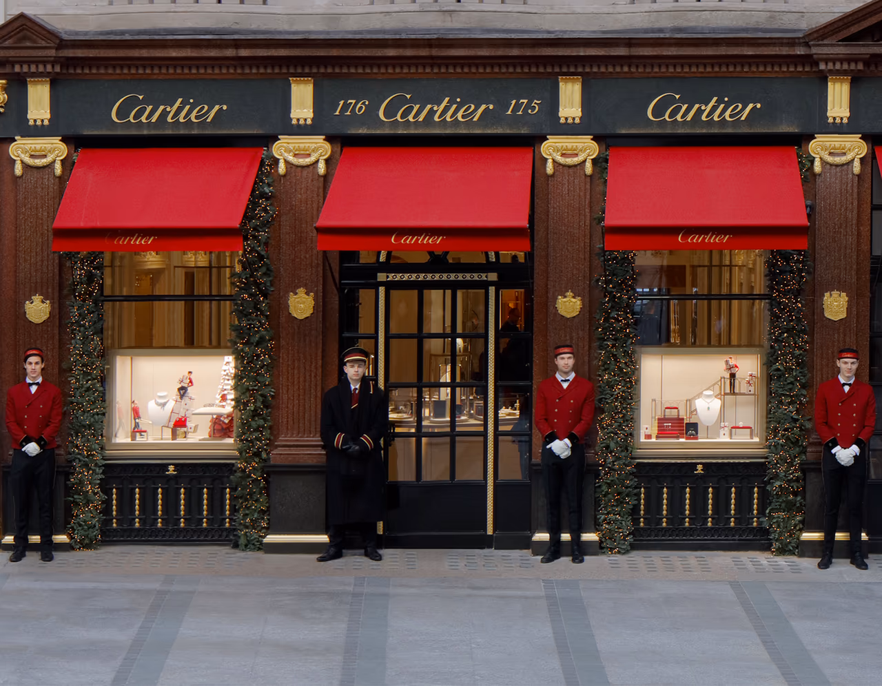 14.000 dolarlık Cartier küpeleri 14 dolara satın alan adamın hikayesi