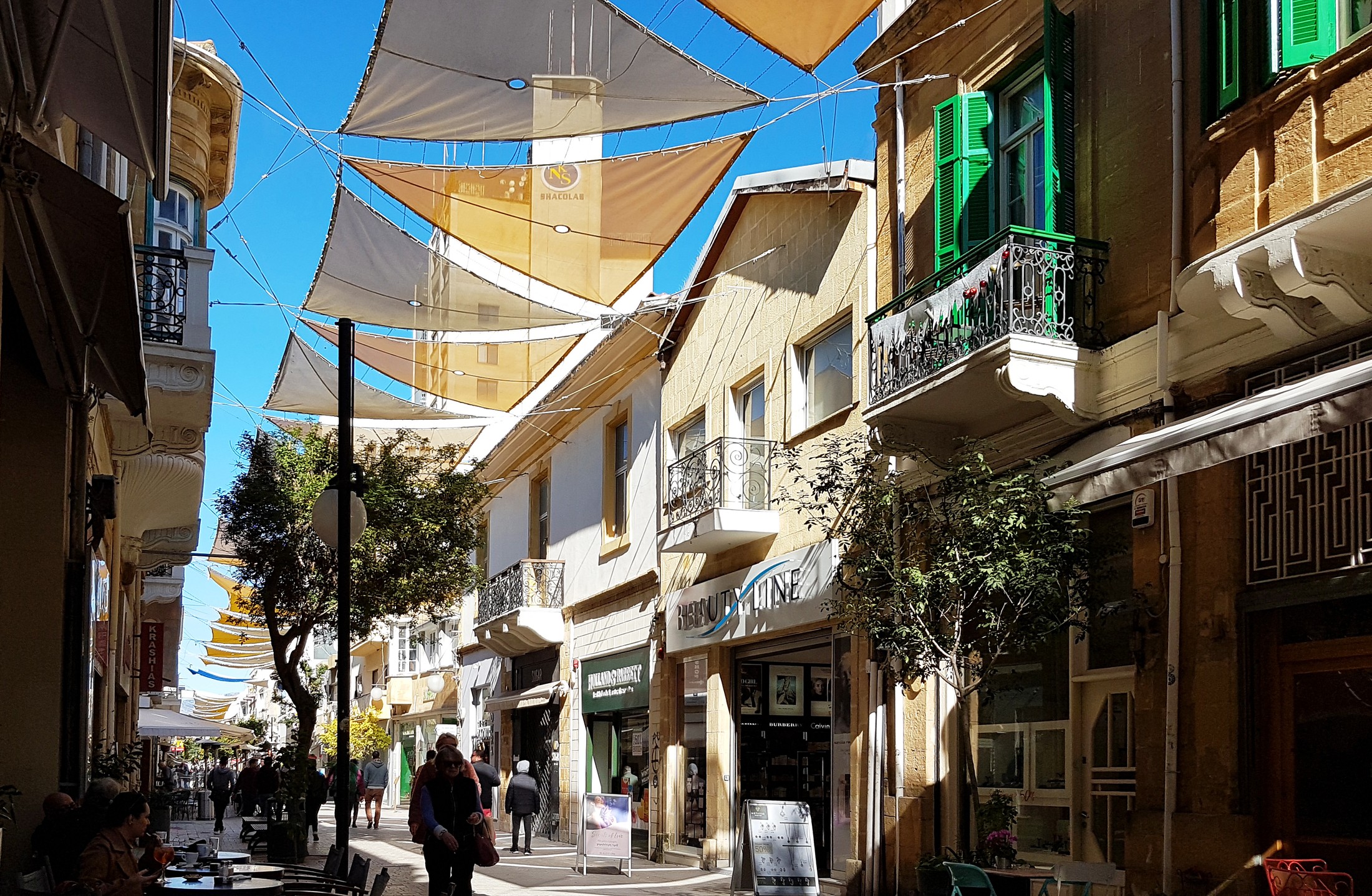 Güney Kıbrıs’ta ekonomik kırılganlık artıyor: Her 10 kişiden 6’sı birikimsiz