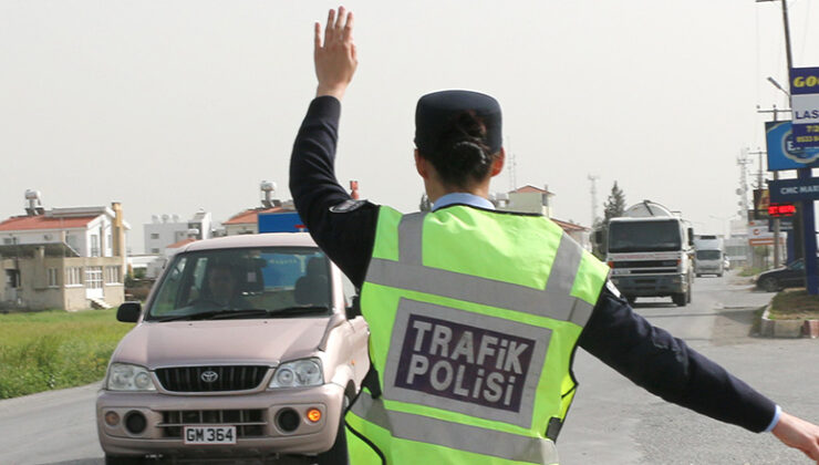 trafikte cep telefonu kullanımı