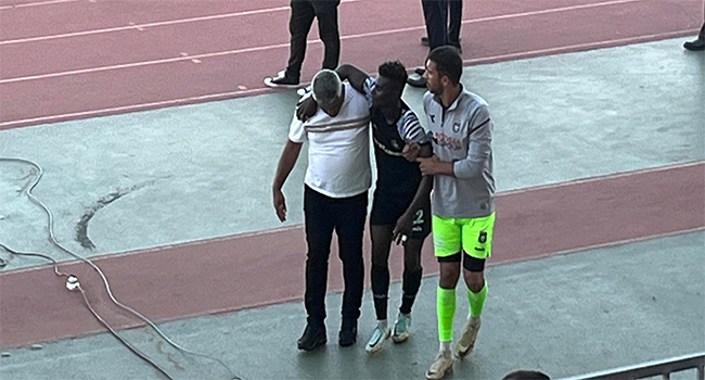 Yenicami’de Sylla sakatlandı