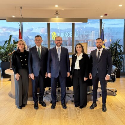 Turkcell, TAK ve BRTK temsilcileri İstanbul’da bir araya geldi