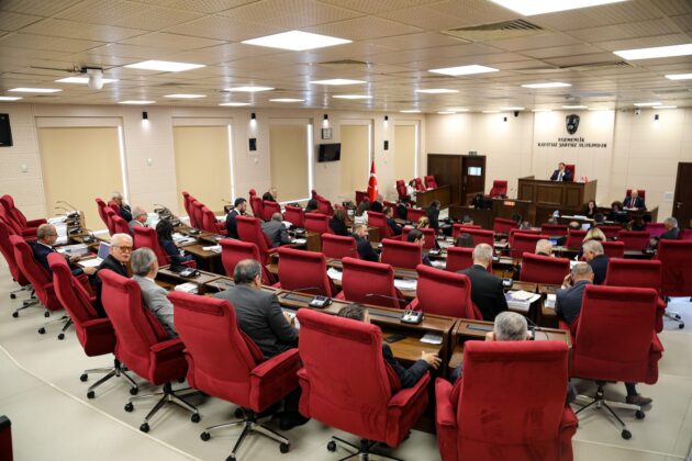 4.8 milyar TL’lik İçişleri Bakanlığı bütçesi kabul edildi! Mecliste kritik tartışmalar